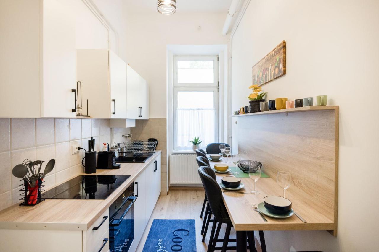 Izabella Apartment Budapest Exterior photo